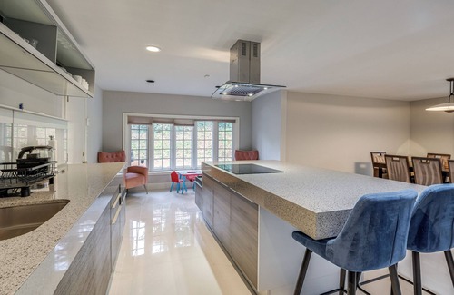 Bethesda Maison | 9 Mi to National Mall: Spacious Bethesda Retreat!