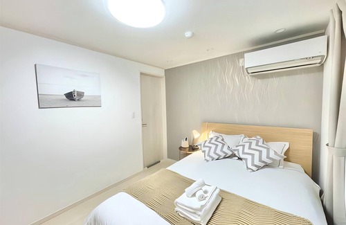 Nishiikebukuro Appartement | 9 - min to Ikebukuro, 2 - min to Yomachi. Cost - eff, 4 - pax. Room 102.