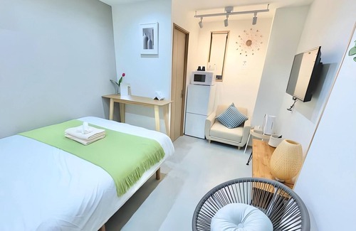 Nishiikebukuro Appartement | 9 - min to Ikebukuro, Cost - eff, 2 - pax. Good eats, shops. Room 101.