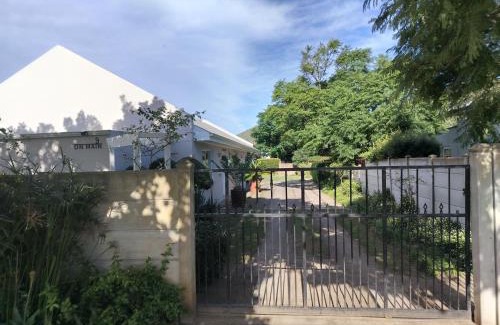 Buffalo Hills Game Reserve Appartement | 9 On Main