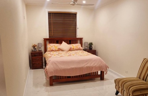 Currimundi Maison | 9 Room Family and Pet Friendly Home