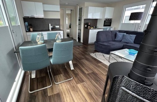Vetschau/Spreewald Location De Bateaux | 9. Schwimmendes Ferienhaus Dolcevita - Schwimmende Ferienhäuser Gräbendorfer See
