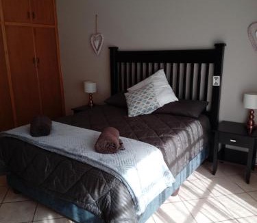 Klerksdorp Maison | 9 wena Ave Guesthouse