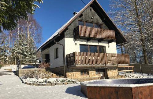 Novy Hradek Appartement | 90 m² Appartement ∙ 3 chambres ∙ 9 personnes