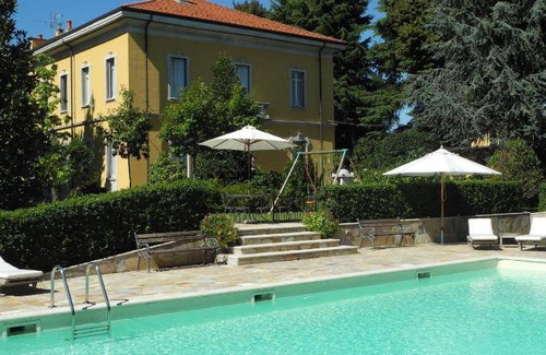 Inveruno Lit Et Petit-Déjeuner | 90 m² Chambre d'hôtes ∙ 3 chambres ∙ 10 personnes