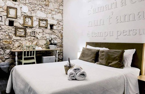 Santa Lucia Lit Et Petit-Déjeuner | 90 m² Chambre d'hôtes ∙ 10 personnes