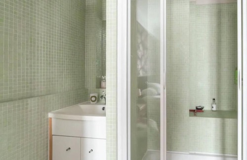 12th Arrondissement Appartement | 90 m2 en plein Paris au calme avec un balcon