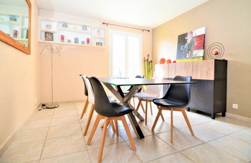 Sorgues Maison | 90 m² Duplex ∙ 3 chambres ∙ 6 personnes
