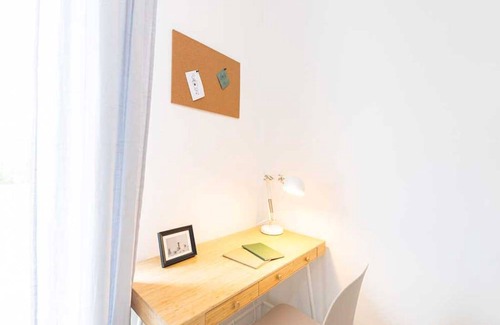Vimodrone Station Balnéaire | 90 m² Chambre privée ∙ 1 chambre ∙ 1 personne