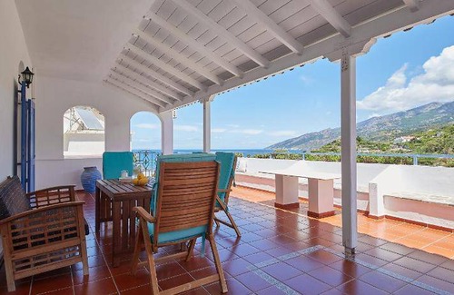 Evdilos Appartement | 90 m² Résidence de tourisme ∙ 2 chambres ∙ 10 personnes