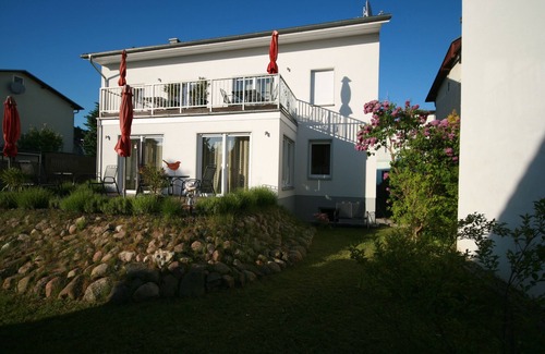 Sassnitz Maison | Appartement de 90 m² sur 2 niveaux dans le port et Ostssenähe à Sassnitz sur l'île de Rügen