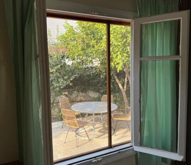 Myrina Maison | 90m2 2 Bedroom Apartment in Myrina Center - Port of Myrina