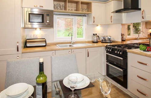 Swanage Cabine | 92 DAISY, with pool in Swanage