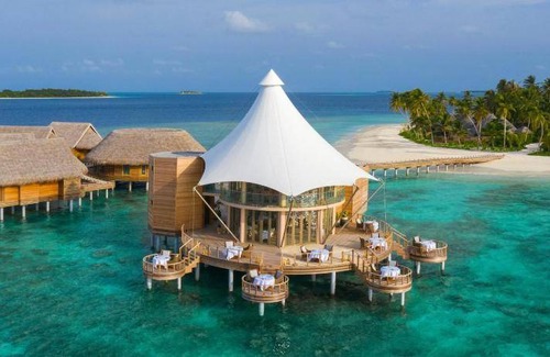Thiladhoo Station Balnéaire | 922 m² Résidence de vacances ∙ 3 chambres ∙ 10 personnes