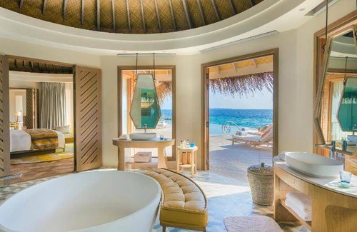 Thiladhoo Station Balnéaire | 922 m² Résidence de vacances ∙ 3 chambres ∙ 10 personnes
