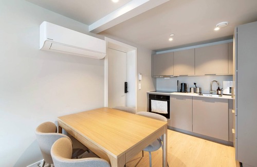 Kristiansand Maison | 92m to Kvadraturen I Renovated 2025 l Balcony