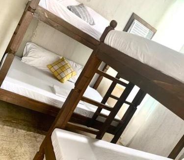 Las Pinas Appartement | 940 Dahlia near Daang Hari