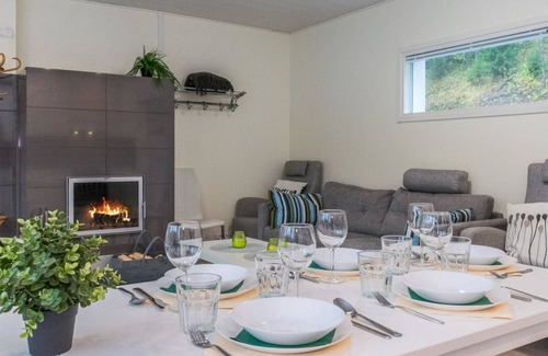 Renko Autre | 95 m² Logement ∙ 2 chambres ∙ 10 personnes