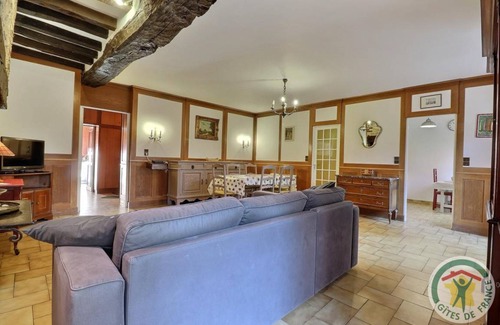 Cesson-Sevigne Maison | 95 m² Gîte ∙ 2 chambres ∙ 4 personnes