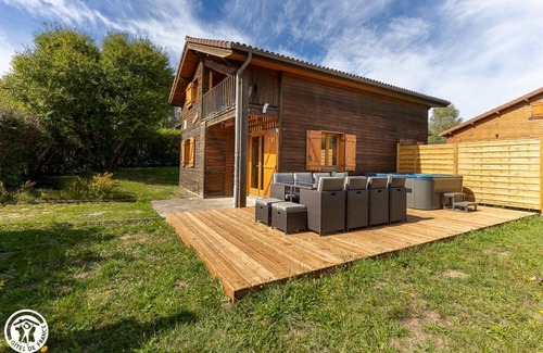 Cunlhat Maison | 95 m² Gîte ∙ 4 chambres ∙ 8 personnes