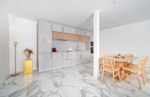 Asnieres-sur-Seine Appartement | 98 m² Appartement ∙ 2 chambres ∙ 6 personnes