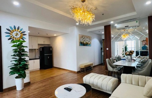 Hoang Mai Appartement | 98 m² Appartement ∙ 3 chambres ∙ 6 personnes