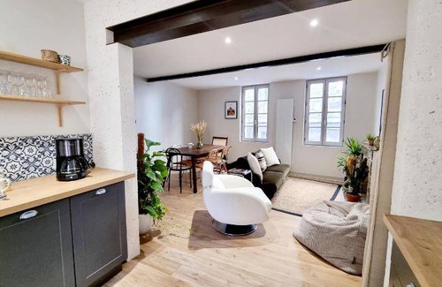 Angouleme Appartement | 99 m² Appartement ∙ 3 chambres ∙ 6 personnes