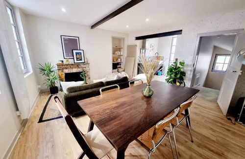 Angouleme Appartement | 99 m² Appartement ∙ 3 chambres ∙ 6 personnes