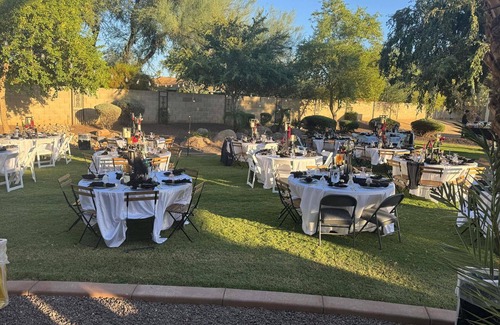 Glendale Maison | 99 Palms Events: BARN, Pool, games, grass, 6 beds