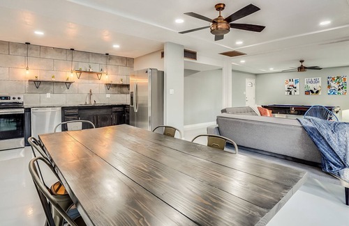 Scottsdale Estates Ten Maison | 9Beds! SPRING-TRAINING+Putting Green/Ping Pong+Luxury Stay