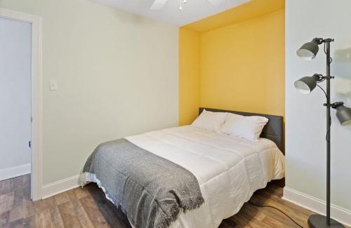 Atlantic City Maison | 9BR Beach Block House with 13 Beds in Central Atlantic City