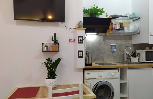 Blloku Maison | A-1 · Cosy Modern Studio With Balcony in Blloku
