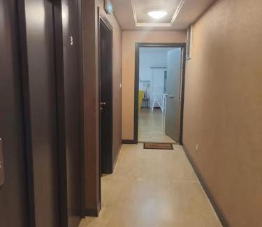 Athis-Mons Maison | A 10 mins d'aéroport d'ORLY logement lumineux chaleureux