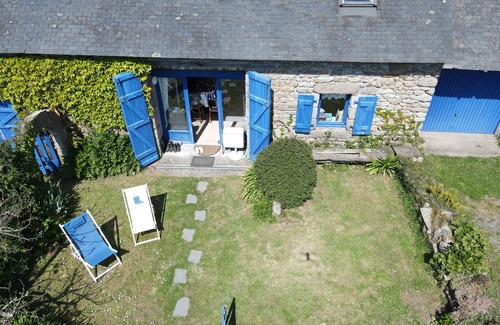 Tregunc Cottage | A 18 min à pied de la mer, cette jolie longère bretonne avec jardin vous ravira!