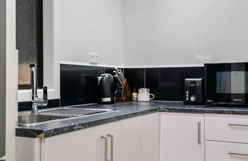 Titirangi Appartement | A 1BR slice of Titirangi Heaven - WiFi - Netflix