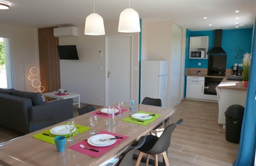 Saint-Pardoux Maison | Spatieuse Maison neuve,3ch,6pers TV,WIFI,terrasse,parking,au calme.2min du Lac !