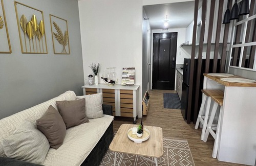 Las Pinas Copropriété | A 24-sqm studio type . Has 3 beds and perfect for families, couples or friends.