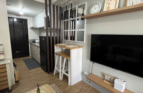 Las Pinas Copropriété | A 24-sqm studio type . Has 3 beds and perfect for families, couples or friends.