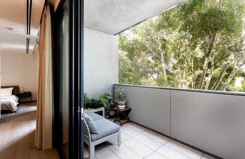 South Yarra Appartement | A 3 bedroom, 3.5 bathroom entire apartment perched on the city's doorstep