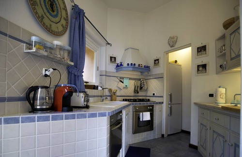 Costa Paradiso Maison | A 300 m dal Mare, Piscina a Sfioro, Vista a 180 Gradi, Wifi