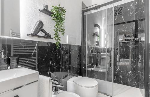 Crescenzago Appartement | A 3 min dalla Metro - Silenzio e Relax - Marble Noir