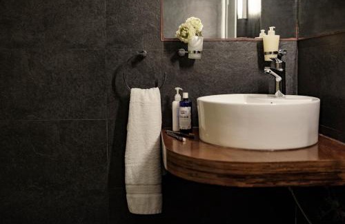 Valletta Appartement | A 400-year-old designer apartment in Valletta