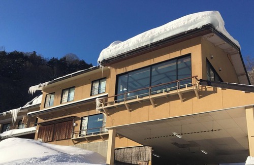 Matsumoto Hôtel | A 6tatami Japanesestyle room with a view of the / Matsumoto Nagano