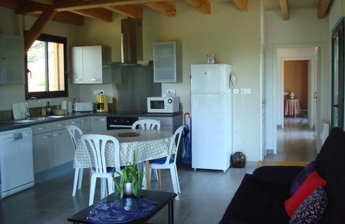 Beynat Maison | Un balcon sur le Lac de Miel
