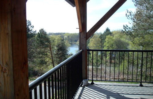 Beynat Maison | Un balcon sur le Lac de Miel