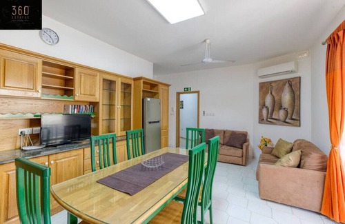 Naxxar Maison | A beautiful 4BR villa with private pool & deck