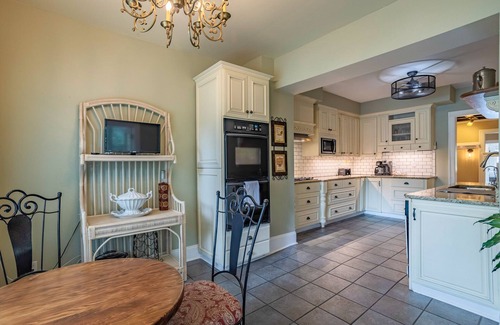 Rockford Maison | A Beautiful Escape By The Riverside!