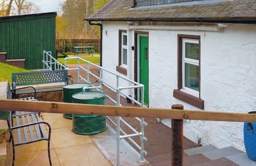 Montrose Cottage | 3 bedroom accommodation in Montrose