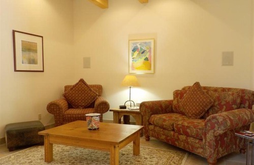 Arroyo Seco Maison | A Bella Vista Bristlecone