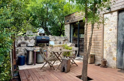 Bedarieux Maison | A break in a mazet in Occitania